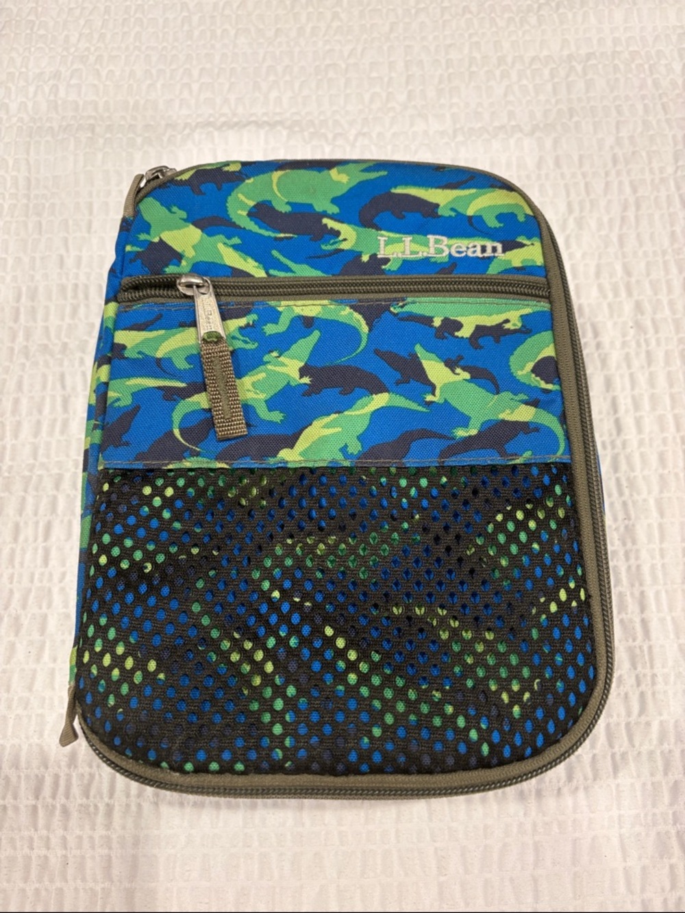 L.L. Bean Alligator Print Lunch Bag 
7 1/2” x 10”